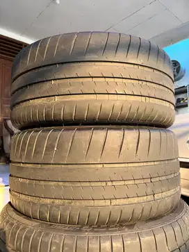Ban Michelin Pilot Sport Cup2 265 35 r19 2Pcs
