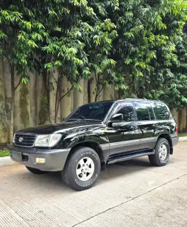 [Langka] SAHARA UK-Spec Diesel toyota land cruiser LandCruiser solar