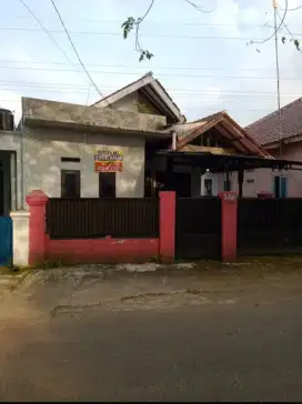 Disewakan rumah lokasi ciereng Subang (dpn politeknik kesehatan)