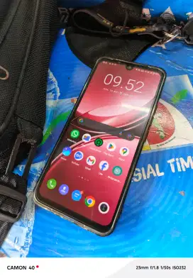 Vivo v21 4g ram 8/128 Snapdragon