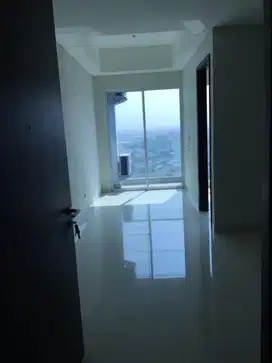 Disewakan Apartemen Puri Mansion 1BR Semi Furnish View Kolam, Jakbar