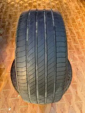 Ban Michelin Primacy 4 235 50 r18 1Pcs