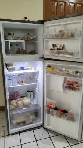 Kulkas LG smart Inverter pribadi