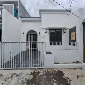 Rumah Baru Model Modern Classic 2 Kamar Tidur Dekat Masjid CIC (3103)