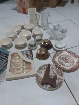 Perlengkapan gelas cangkir teko