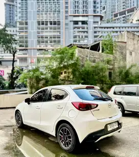 Mazda 2 2015 Bensin