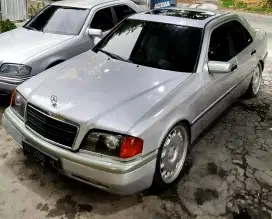 C200 202 MT Tahun 1996
