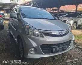 Toyota Avanza Veloz 1.5 A/T 2012 Ors Lengkap Mulus Tampan