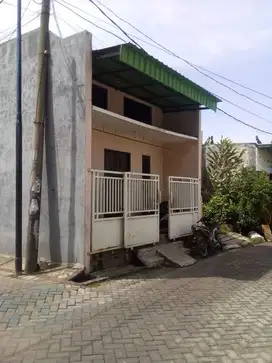 Dijual Rumah Hook Di Tropodo Dekat Bandara Juanda, Waru, Sidoarjo