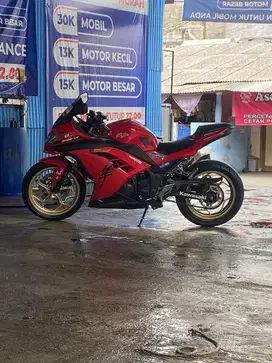 Ninja 250 fi merah