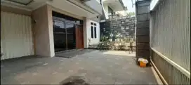Rumah Strategis Di Turangga  Bandung Cocok utk tempat tinggal maupun