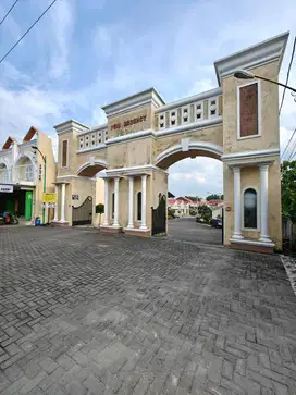 Rumah nyaman strategis