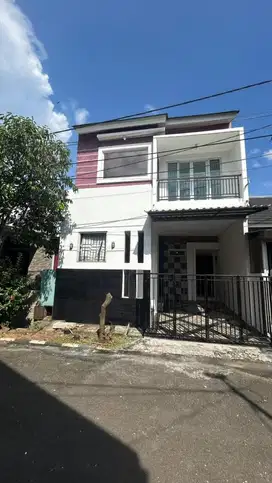 DIJUAL RUMAH INCLUDE BIAYA PEMBELI SIAP HUNI DI SERPONG PARK