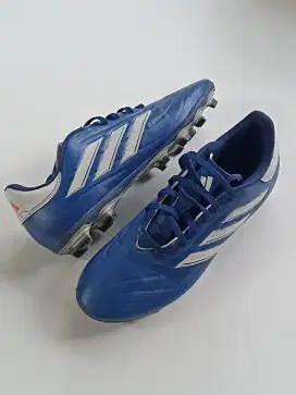 Sepatu Bola Adidas Copa Pure. 4