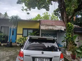 Rumah  Dan Area Usaha Lokasi Strategis Di Hook Jalan Utama Duren