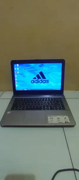 LAPTOP ASUS X441U
