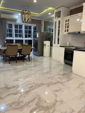 Rumah summarecon Bekasi siap pake tampa renop