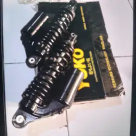 shock yoko black