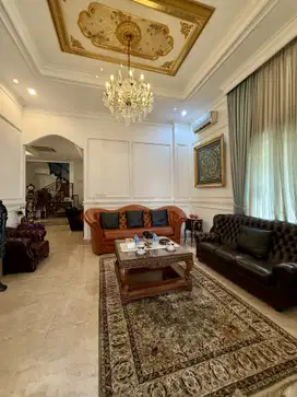 JUAL RUMAH DI RADIO DALAM, JAKARTA SELATAN.