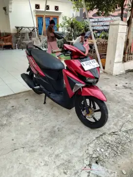 Bissmillah dijual motor Yamaha soul GT 2015 istimewa