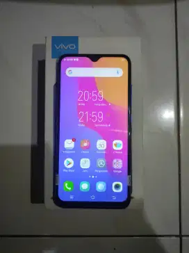 Hp second 600 ribuan VIVO Y 93S RAM 8/256 GB  NO MINUS