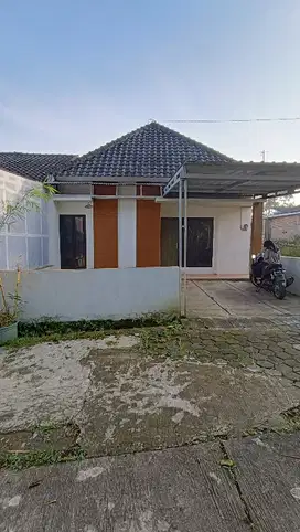 rumah kaligading BOJA dekat SPBU