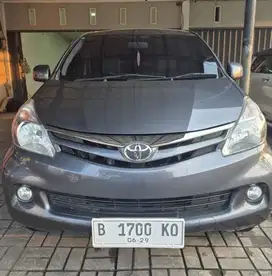 toyota avanza E mt 2014 bln 6 tgn 1 dr baru km 49 rb antik.