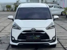 SANGAT IRIT!! TOYOTA SIENTA Q 2017 WHITE KM 7x.xxx FULL RECORD!!