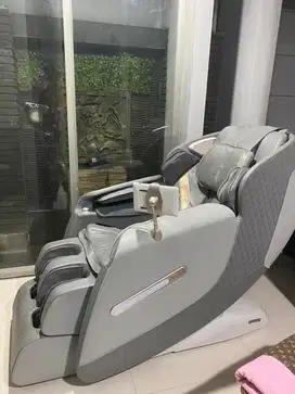 Dijual Cepat Kursi Pijat Advance Amari Diamond