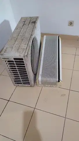 Ac bekas 1/2 pk murah