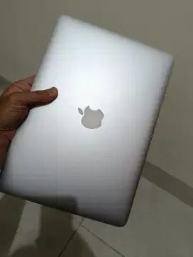 Macbook air 13 inch 2015