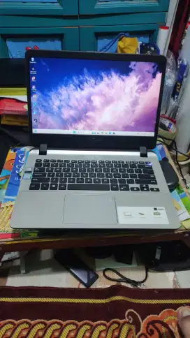 Asus Vivo book A407UF