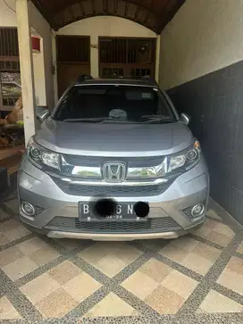 HONDA BR-V / BRV TIPE E MATIC 2016 low kilometer