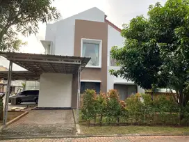 rumah sewa  siap huni di  cluster Casia  JGC .jakarta timur