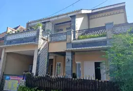 Dijual cepat rumah 2 lantai di pondok
