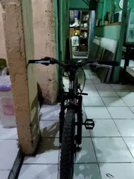 Di jual sepeda bmx merek WIM CYCLE