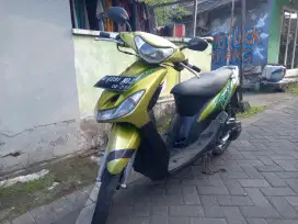 Mio Sporty CW 2011 warna hijau langka