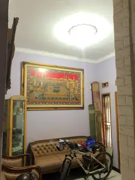 Rumah 2 Lantai Nyaman di Margahayu Kencana Bandung