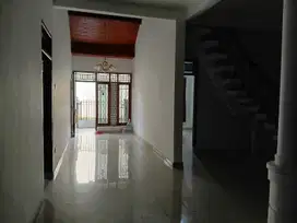 Rumah Asri di Kopo Komplek Nata Endah Sadang Bandung