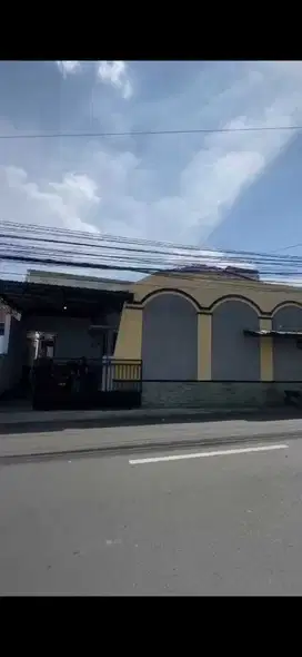 RUMAH TINGGAL DAN KOSTAN POROS JALAN RAYA KEDAWUNG KOTA MALANG
