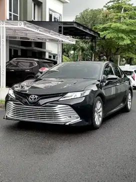 Toyota Camry V 2020 TERMURAH