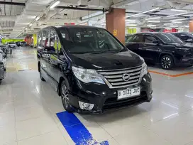 Nissan Serena 2015