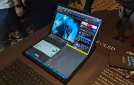 ASUS ZENBOOK 17 FOLD OLED