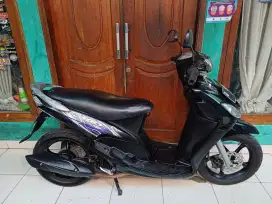 Mio 2010 Garnis
