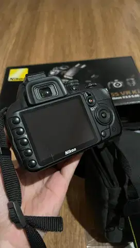 DIJUAL KAMERA BEKAS DSLR D3100