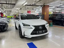 Lexus Nx200 2015