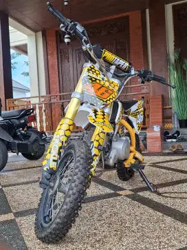 Motor tril  4 Tak Kondisi 80%