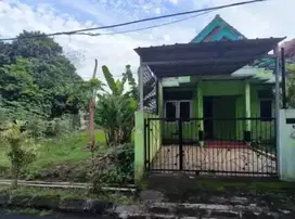 Dijual CEPAT  Rumah 1 Lantai dalam Cluster Graha Raya Jl Boulevard