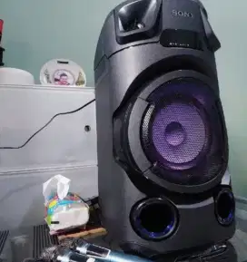 Dijual speaker Sony 2.5 juta baru beli lokasi solo palur suara bass
