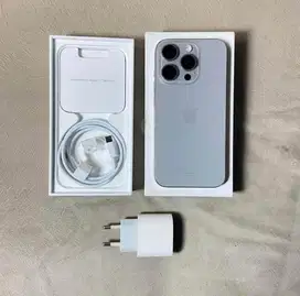 iPhone 15 Pro 128GB Natural Titanium ex iBox